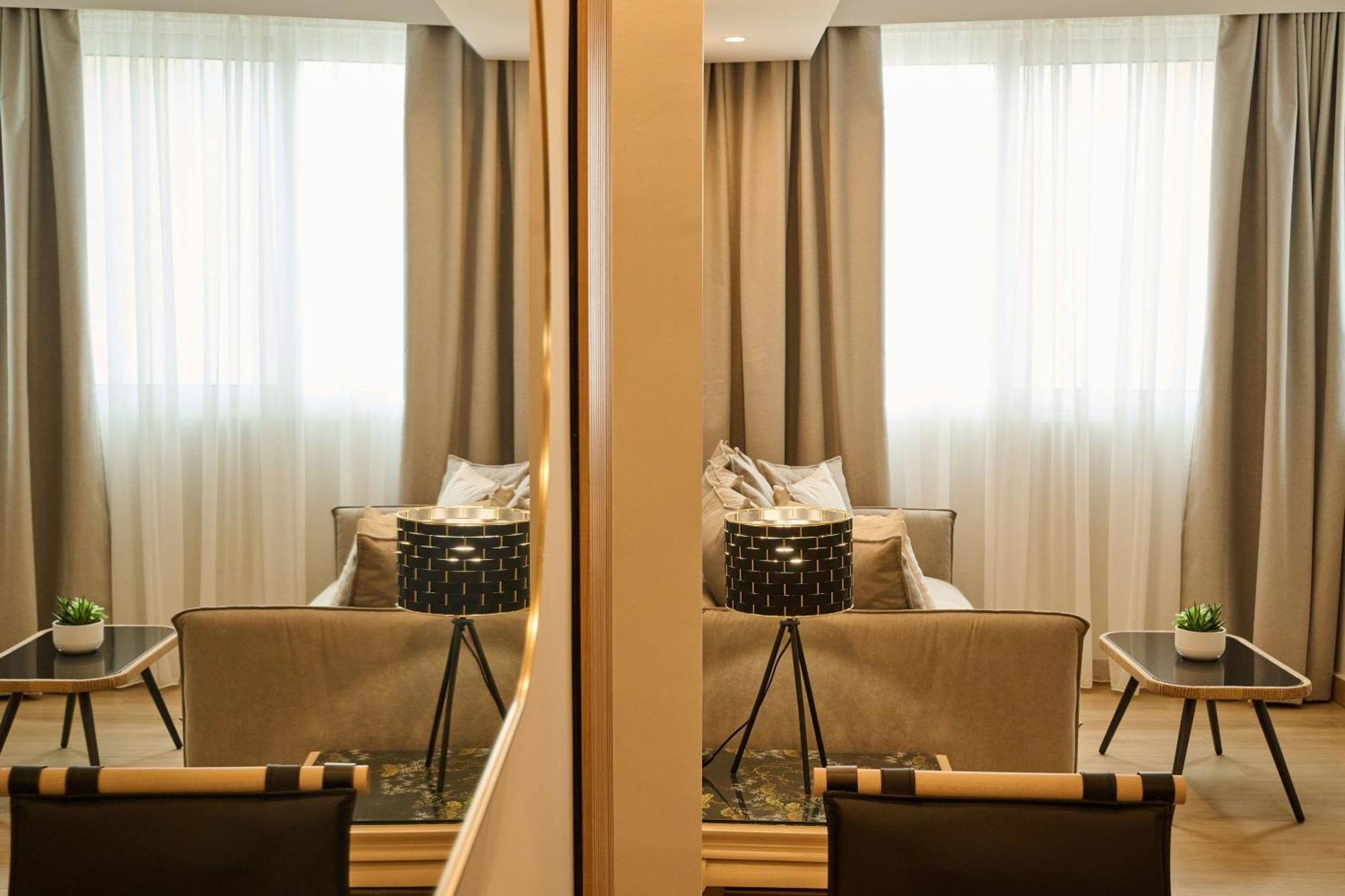Acropolis Muses - Downtown Luxury Apartments Atena Exterior foto